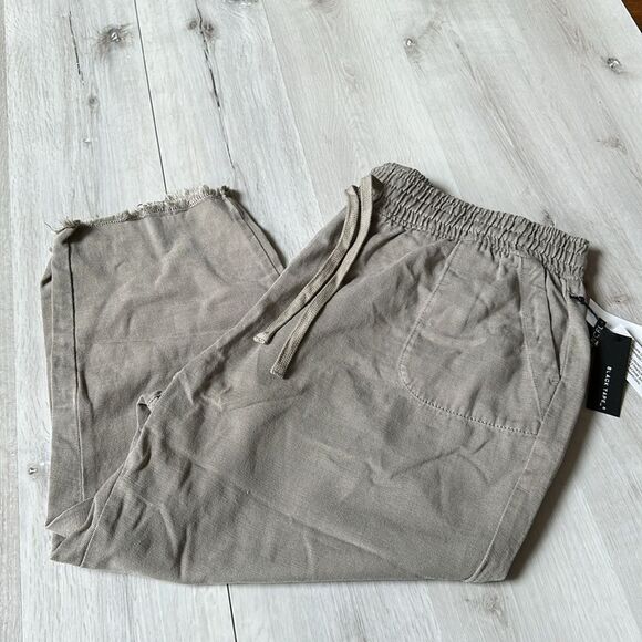 BLACK TAPE WOMEN'S FRAYED-HEM PULL-ON JOGGERS IN SUPER LIGHT SAGE WASH XXL NWT‎ - Picture 3 of 5